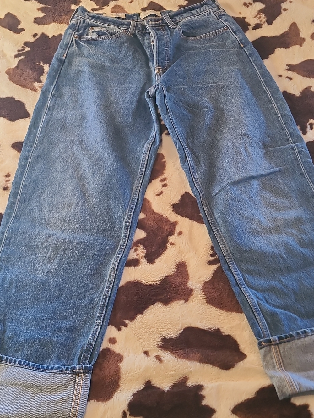 Universal Thread Relaxed Fit Light Blue Men's Jeans